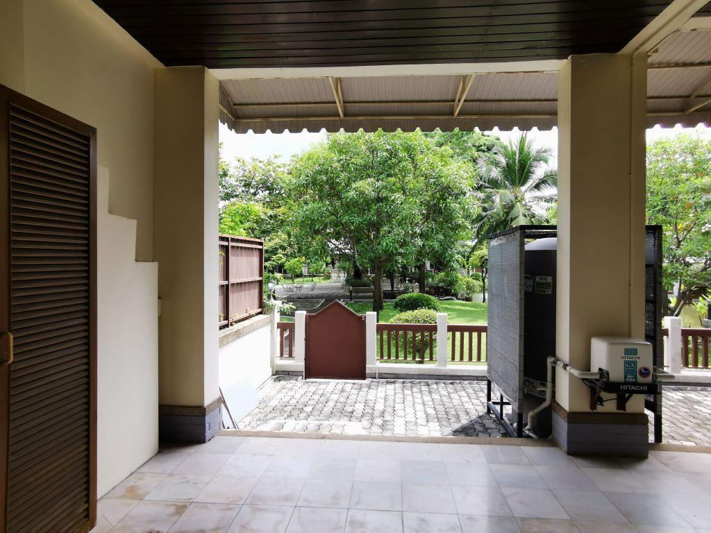 picture Townhouse for rent, 24-hour security, 3 floors, 4 bedrooms, 5 bathrooms, area over 350 sq m. Vibhavadi Rangsit-Ratchadaphisek - 21/57