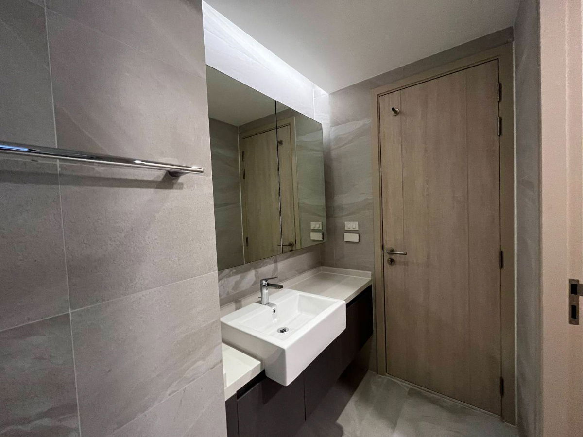picture Condo for Rent KEEN Centre Sriracha 35 Sq. Studio 28 floor  - 5/6
