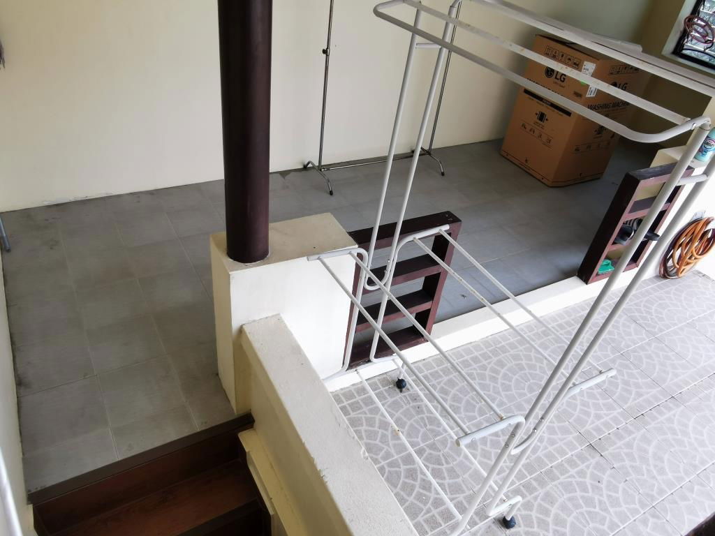 picture Townhouse for rent, 24-hour security, 3 floors, 4 bedrooms, 5 bathrooms, area over 350 sq m. Vibhavadi Rangsit-Ratchadaphisek - 39/57