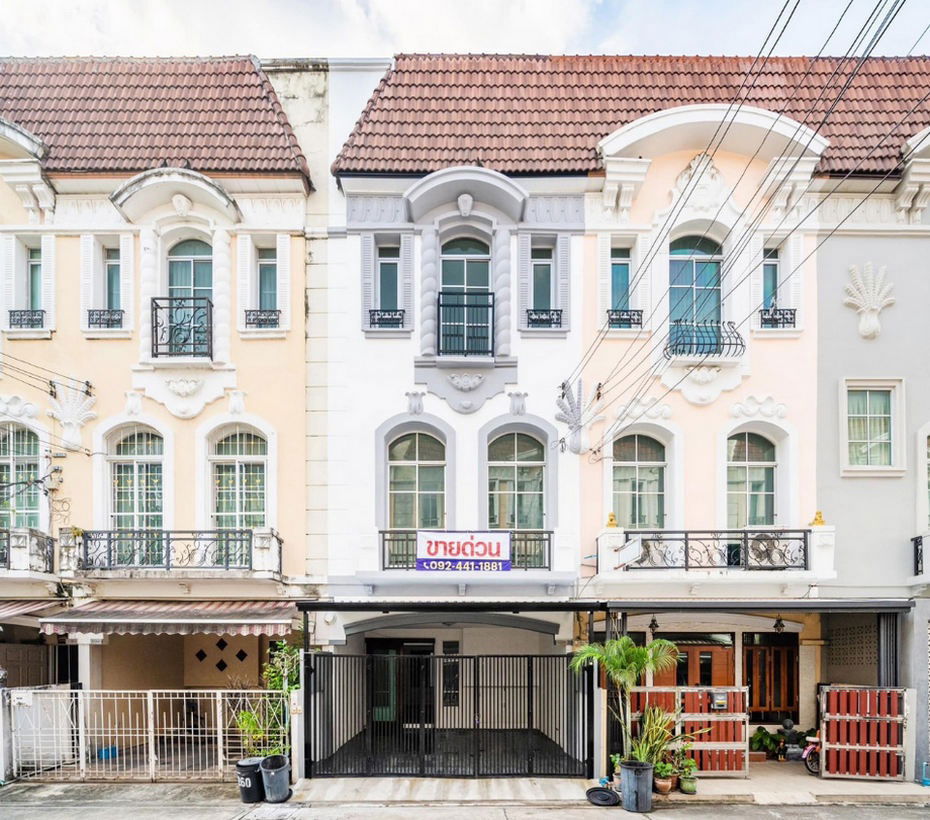 รูป Call : 092-441-1881 บ้านกลางเมือง มอนติคาร์โล ทาวน์โฮม Renovate ใหม่ 22 ตารางวา 3 ห้องนอน 4 ห้องน้ำ จอดรถ 3 คัน ใกล้รถไฟฟ้าสายสีแดง วัดเสมียนนารี - รูปที่ 1/12
