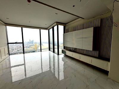 Condos for sale Rama 3 Road : Penthouse for sale in a luxury condo with a view of the Chao Phraya River.🛳️🗺️  Project: Canapaya Residence🏦