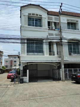 ให้เช่าทาวน์โฮมย่านเลียบด่วนรามอินทรา โครงการหมู่บ้านกลางเมือง ลาดพร้าว-โยธินพัฒนา เหมาะสำหรับพักอาศัยหรือทำโฮมออฟฟิศ จดทะเบียนบริษัทได้