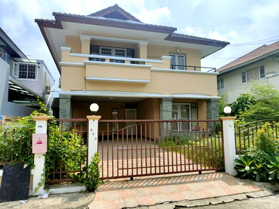 เช่าบ้านเดี่ยว วิทยาลัยเทคนิคมีนบุรี : บ้านเดี่ยว 3 ห้องนอน 3 ห้องน้ำ ระเบียงใหญ่ ให้เช่าในหมู่บ้านเพอร์เฟคเพลส รามคำแหง 164 ใกล้โรงเรียนนานาชาติร่วมฤดี RIS  