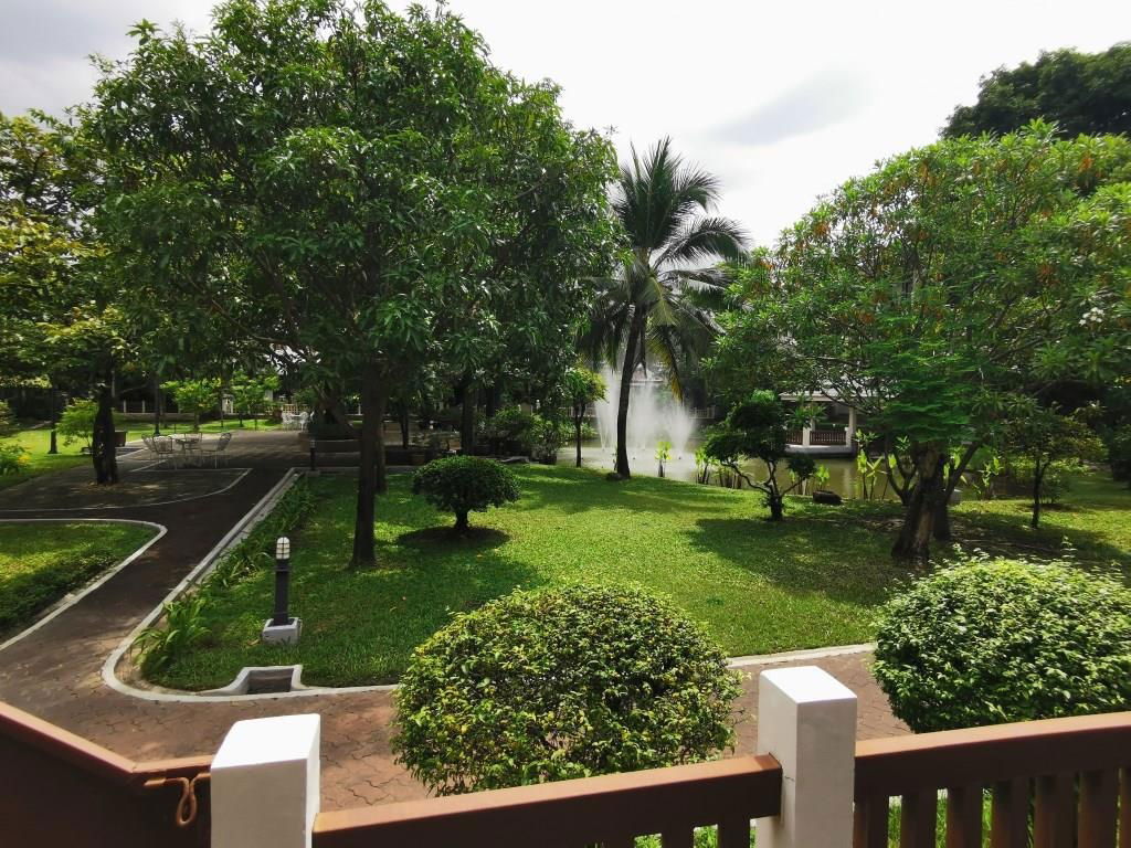 picture Townhouse for rent, 24-hour security, 3 floors, 4 bedrooms, 5 bathrooms, area over 350 sq m. Vibhavadi Rangsit-Ratchadaphisek - 22/57