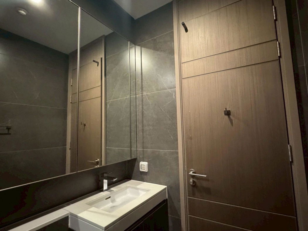 รูป ให้ เช่าคอนโด The Esse at Singha Complex 77ตรม  2 ห้องนอน 2 ห้องน้ำ ชั้น 20 - รูปที่ 3/9