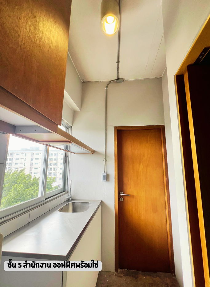 picture Commercial building, Srinakarin Road | Near MRT Suan Luang Rama 9 - 18/20