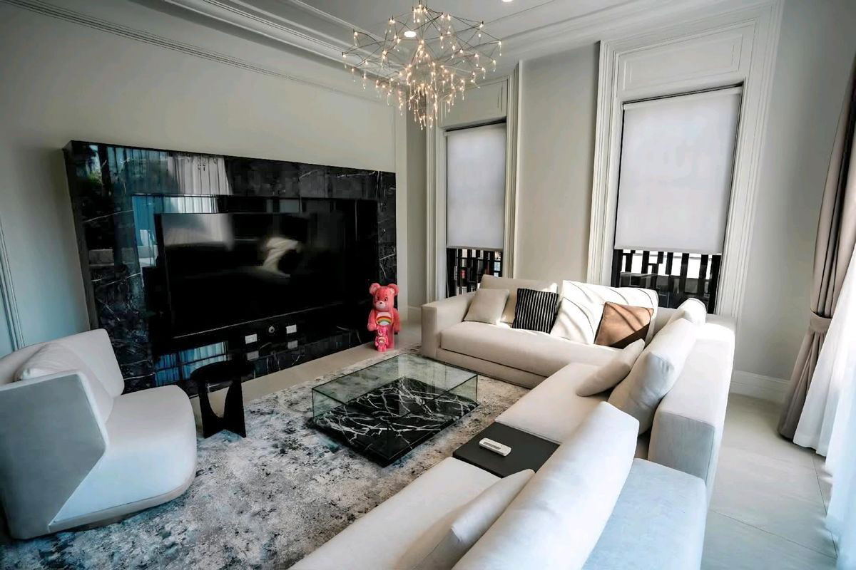 picture Corner Unit 3-Storey Single House with Private Lift for Rent – VANA Residence Project - 7/16