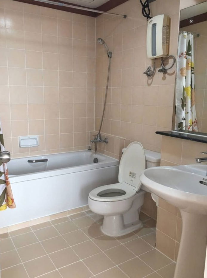 picture #R5439 🎉 020868 Condo for rent  Waterford Diamond Tower - 15/19
