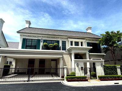 ขายบ้านเดี่ยว : ขายบ้านหรูแปลงหัวมุม  บ้านเลขที่ 9/8 พร้อมเข้าอยู่ ทำเลกรุงเทพกรีฑา "ณรินสิริ กรุงเทพกรีฑา"