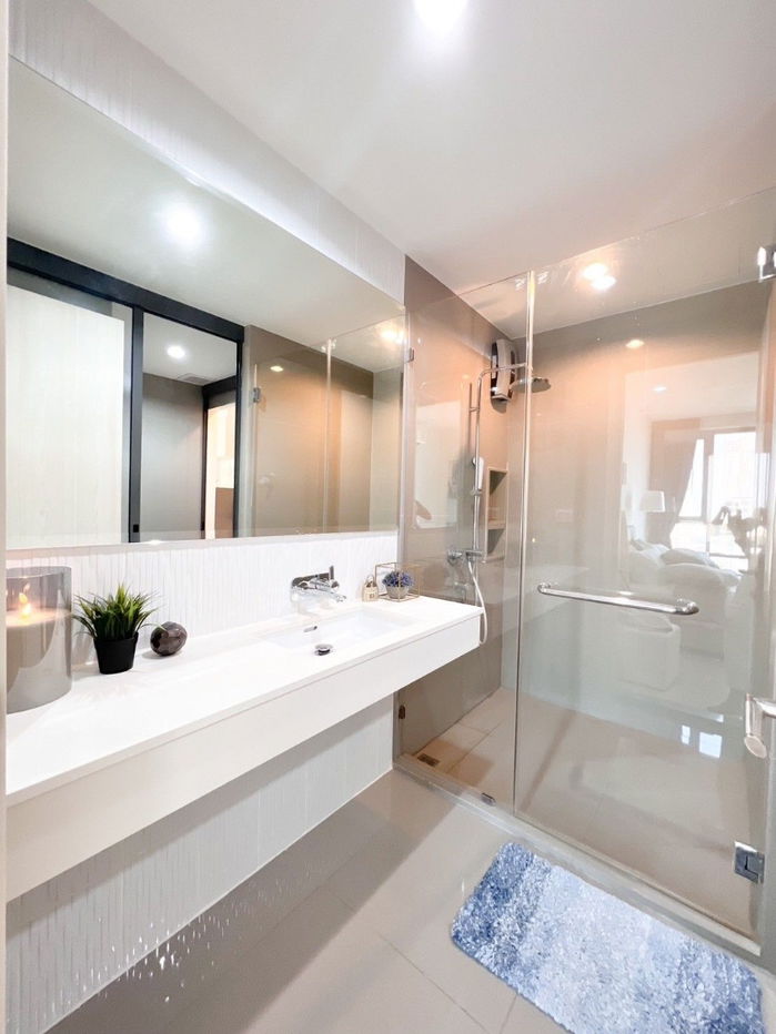 picture Condo for Sale with Tenant RHYTHM Sukhumvit 42 - 14/15