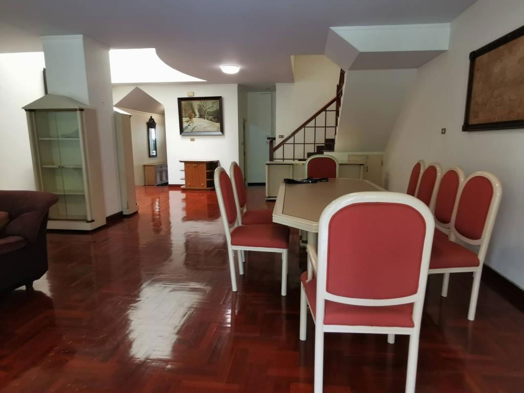 picture Townhouse for rent, 24-hour security, 3 floors, 4 bedrooms, 5 bathrooms, area over 350 sq m. Vibhavadi Rangsit-Ratchadaphisek - 29/57