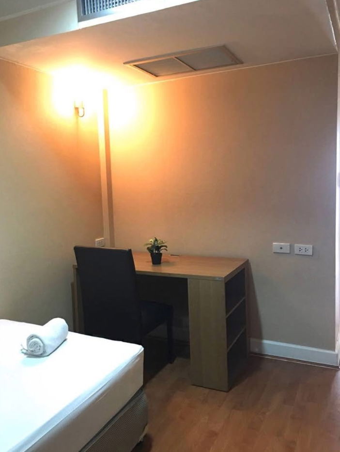 picture #R5439 🎉 020868 Condo for rent  Waterford Diamond Tower - 17/19