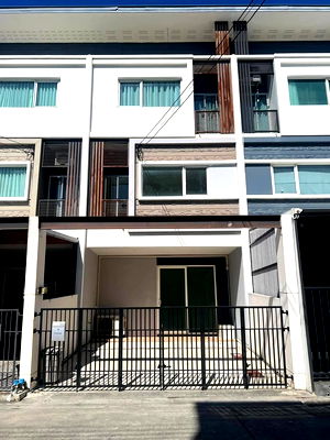 เช่าทาวน์โฮม เขตลาดกระบัง : 🟢For Rent🟢PATIO อ่อนนุช-มอเตอร์เวย์ ห้องสวย เฟอร์ครบ 📱ADD LINE @nathong97 (ตอบ ⚡ 24 Hr) P773