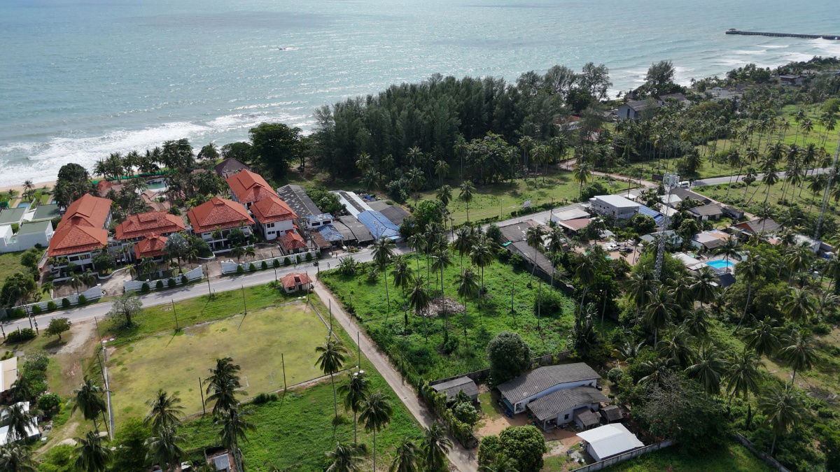 รูป ขายที่ดินวิวทะเลพังงา ติดถนน หาดนาใต้ อ.โคกกลอย เดิยเพียง 1 นาทีถึงชายหาด - รูปที่ 4/10