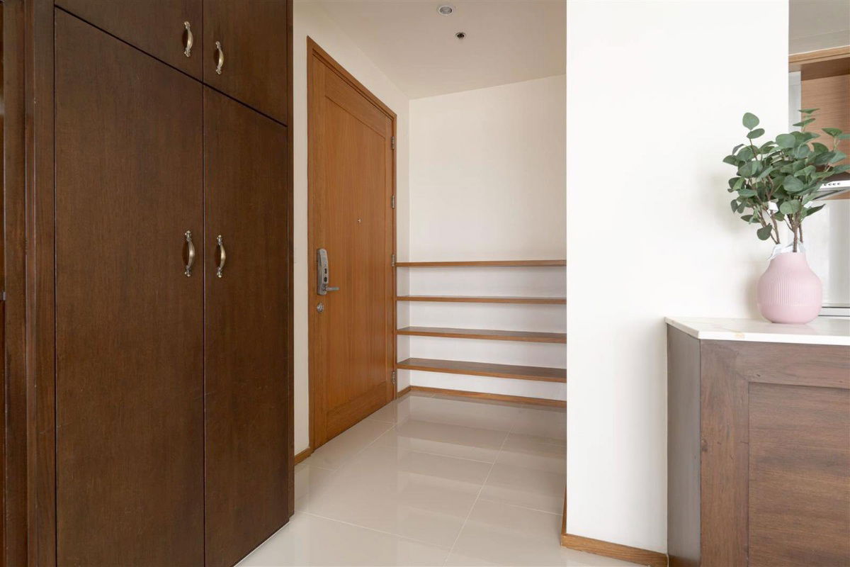 picture 🟢For Sale🟢The Emporio Place Sukhumvit 24, beautiful room, fully furnished 📱ADD LINE @nathong97 (reply ⚡ 24 Hr) P746 - 26/30