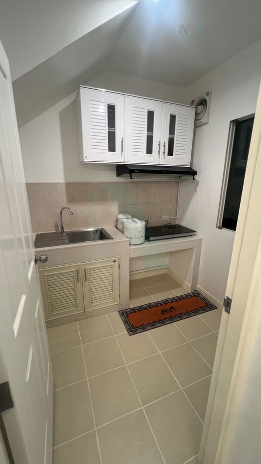 picture 📌 For Rent 3-story Townhouse BAAN KLANG MUANG URBANION RAMA 9 - LADPRAO 3 bedroom 3 bathroom - 2/8