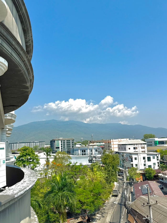 picture For sale: Sereno Airport Condo, Chiang Mai, beautiful room, newly renovated, good location Call (0955752068 Miss. Chompoo) - 17/18