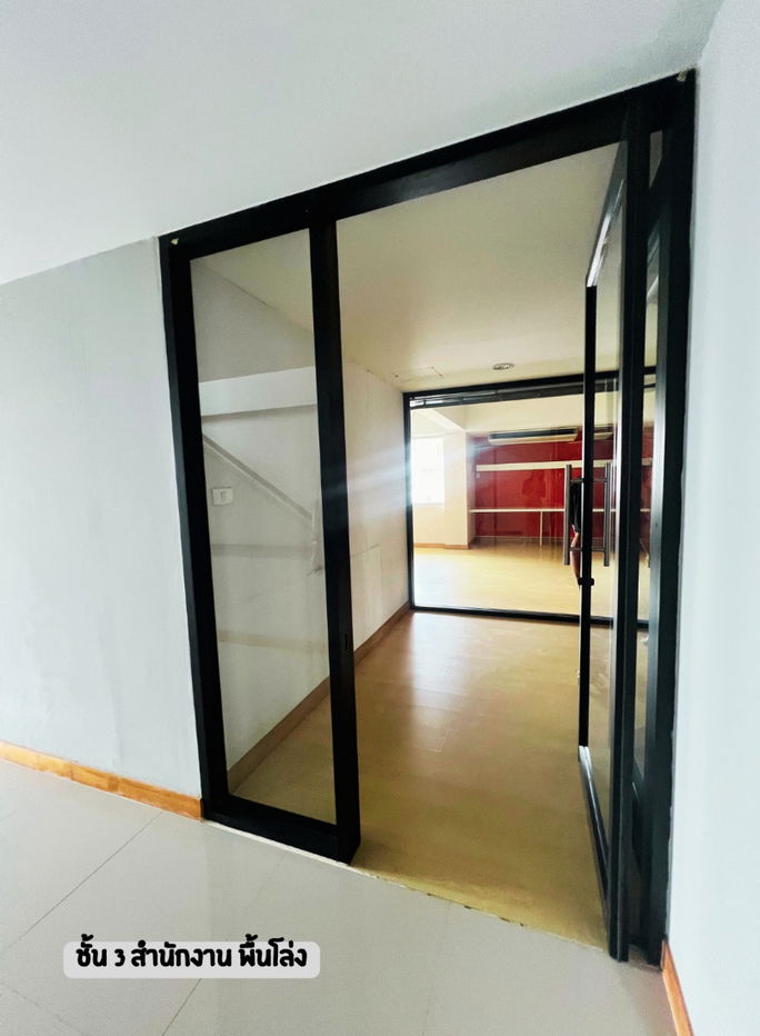 picture Commercial building, Srinakarin Road | Near MRT Suan Luang Rama 9 - 12/20
