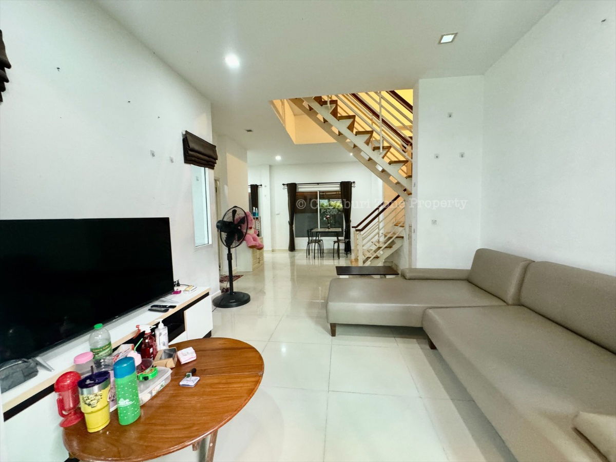 รูป ให้เช่าบ้านแฝด ม.ทริโอทาวน์ นาพร้าว ศรีราชา พร้อมอยู่, ชลบุรี - รูปที่ 9/30