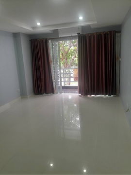 Jomtien Beach  Mountains 3  bigroom