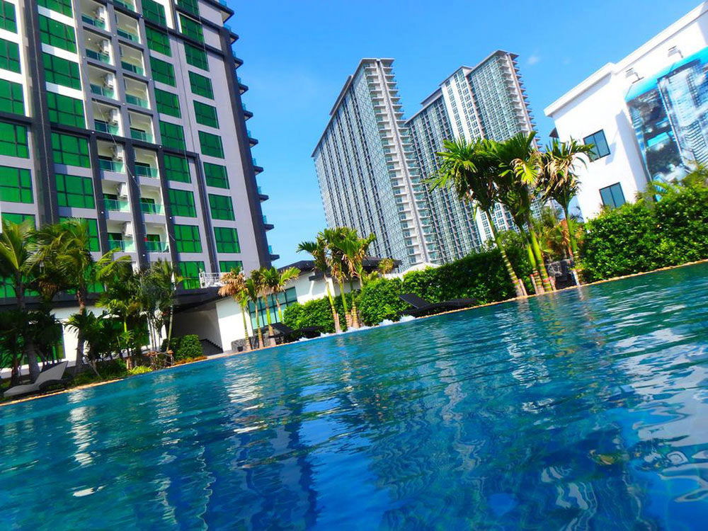รูป 2 Bedrooms Condominium @ Dusit Grand Condo View - รูปที่ 22/27