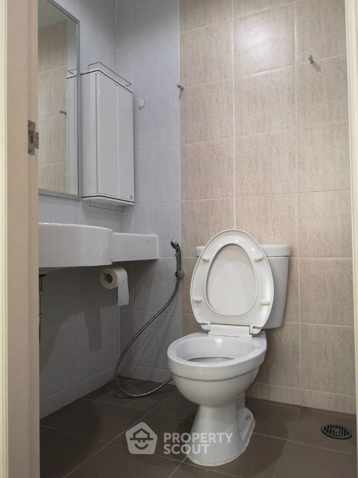 picture 2-BR Condo at Lumpini Ville Sukhumvit 109-Bearing near BTS Bearing (ID 834782) - 4/16