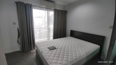 คอนโด B Campus บีแคมปัส ประชาชื่น ชั้น 4 มี 1 ห้องนอน 27 ตรม. ของครบ เพียง 7,000 บาท เท่านั้น
