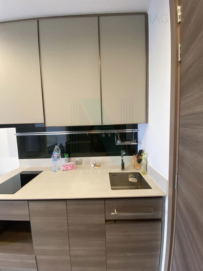 picture For rent condo THE LINE PHAHON - PRADIPAT Building 1, Floor 30,1 bed room, Room size 26.00 sqm - 7/8