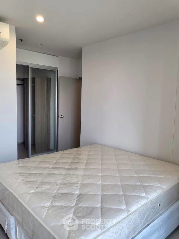 picture 2-BR Condo at The Parkland Phetkasem 56 near MRT Lak Song (ID 2130536) - 11/14