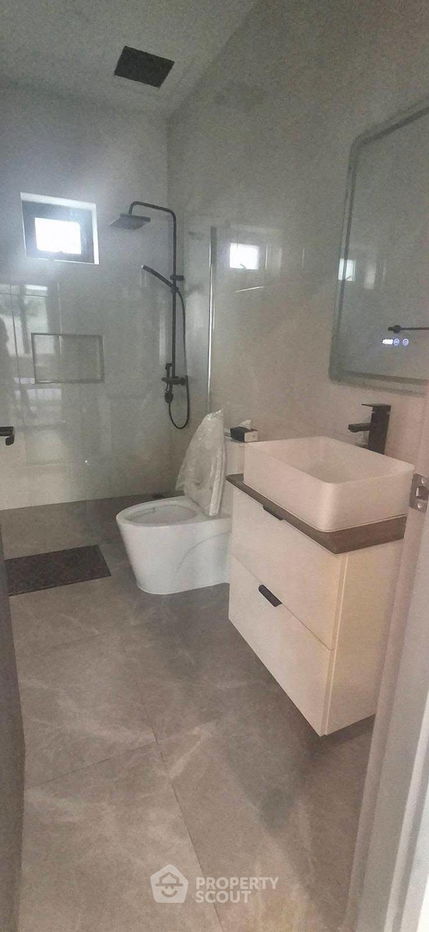 picture 4-BR House close to Huai Yai (ID 2129474) - 15/21