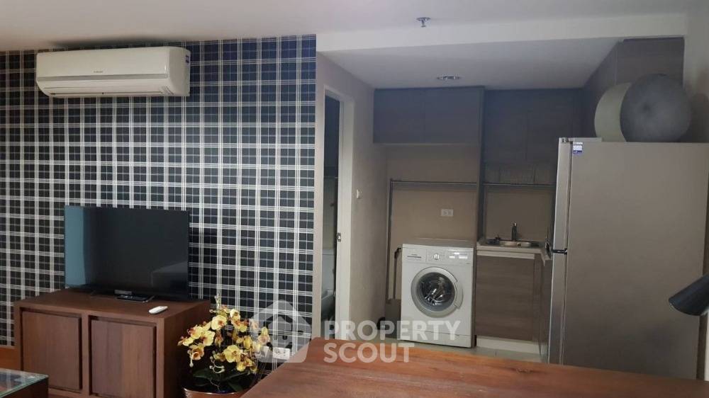 picture 1-BR Condo at Belle Grand Rama 9 near MRT Phra Ram 9 (ID 1072327) - 7/11
