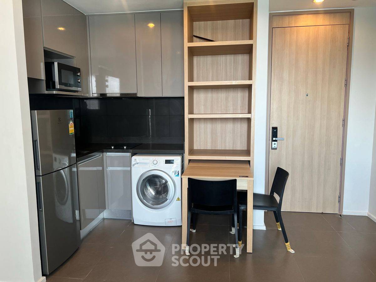 รูป คอนโด 1-ห้องนอน ที่ เอ็ม ลาดพร้าว ใกล้ BTS ห้าแยกลาดพร้าว (ID 2129763) - รูปที่ 3/11