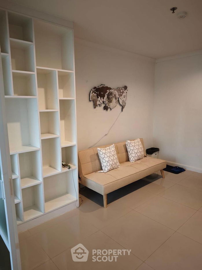 picture 1-BR Condo at Lumpini Place Rama 9–Ratchada near MRT Phra Ram 9 (ID 1739354) - 2/16