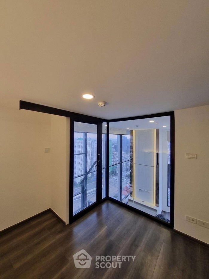 picture 2-BR Condo at Knightsbridge Space Ratchayothin near BTS Ratchayothin (ID 1876715) - 12/24