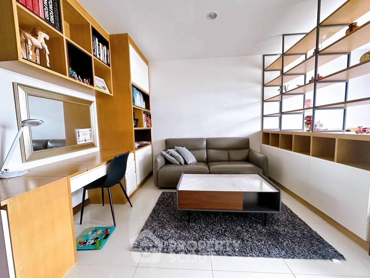 picture Studio Condo at Supalai Prima Riva Rama 3 - Narathiwas in Chong Nonsi (ID 1749293) - 12/17