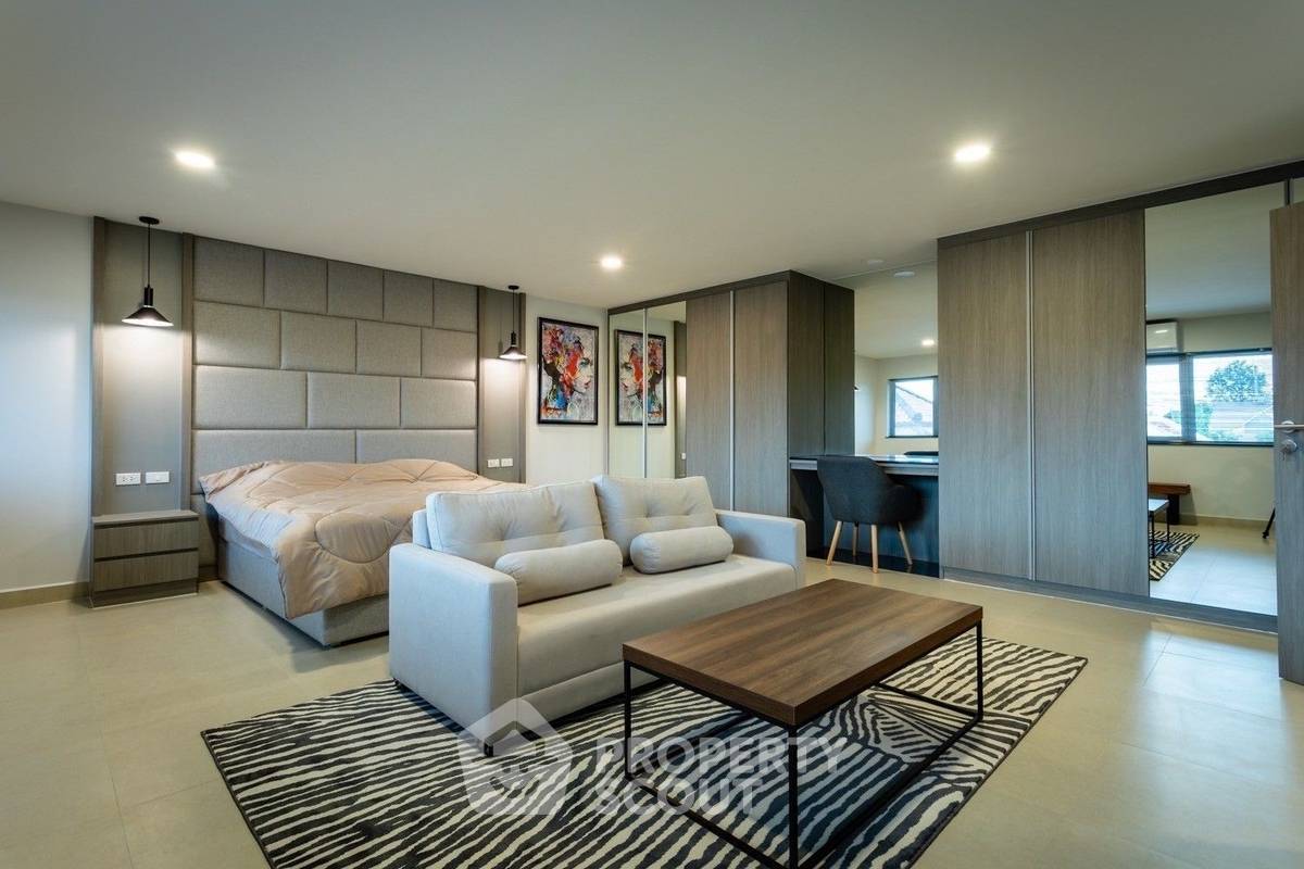 picture 4-BR Villa close to Map Prachan Lake (ID 1913692) - 16/32