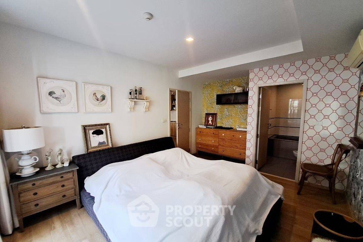 picture 2-BR Condo at Baan Saenkhram Hua Hin close to The Venezia (ID 1228438) - 8/21