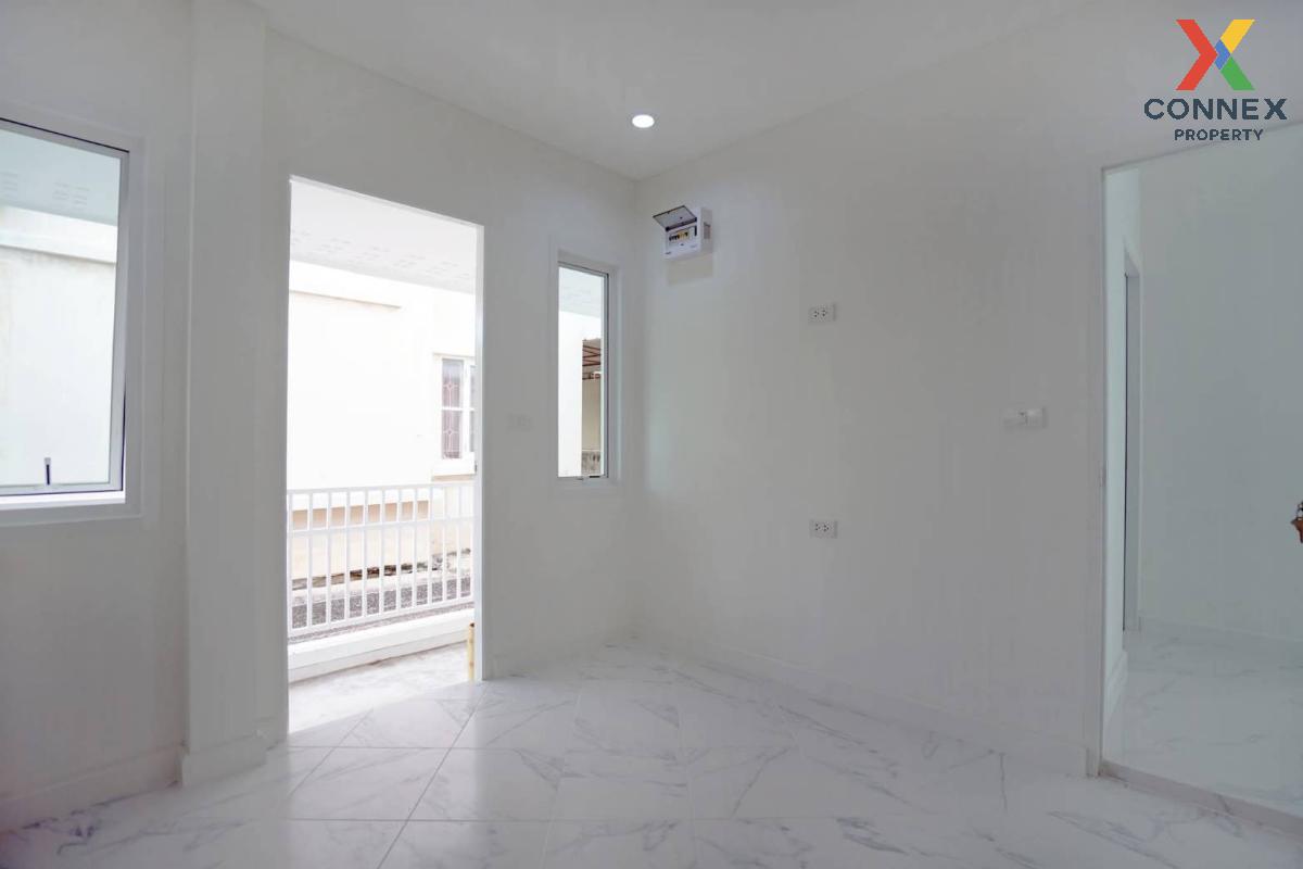 picture For Sale House , Chaiyaphruek Bang Khun Tiean , corner unit , newly renovated , Samae Dam , Bang Khun Thian , Bangkok , CX-125812 ✅ Live chat with us ADD LINE @connexproperty ✅  - 11/12