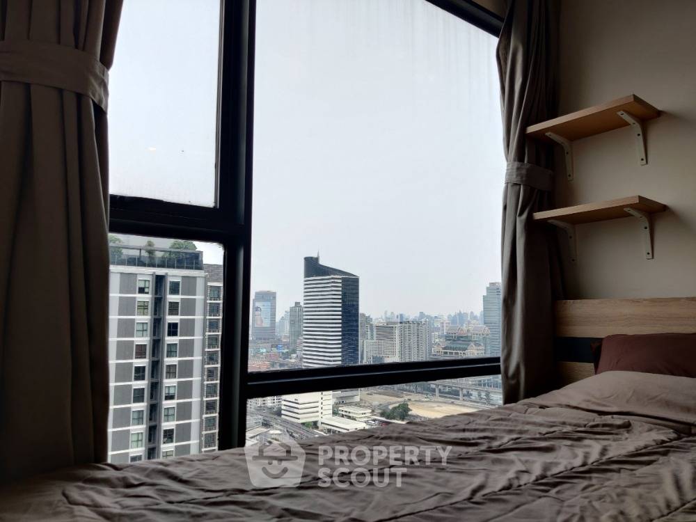 picture Studio Condo at Rhythm Asoke near MRT Phra Ram 9 (ID 404551) - 2/8