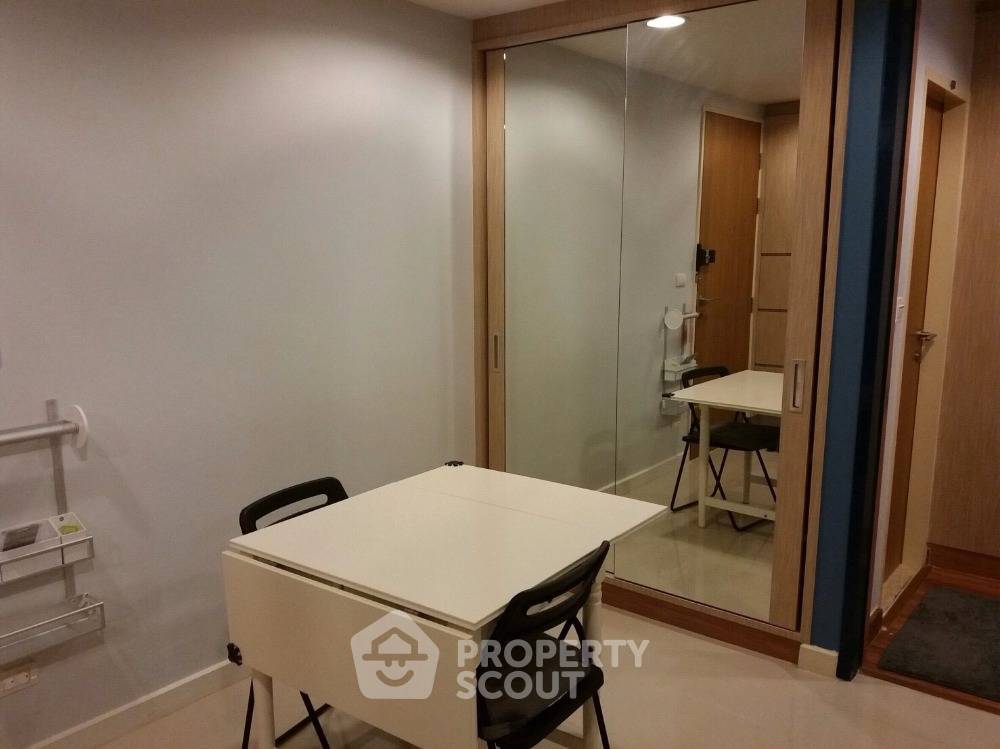 picture 1-BR Condo at Zenith Place Sukhumvit 42 Condominium near BTS Ekkamai (ID 811286) - 7/9