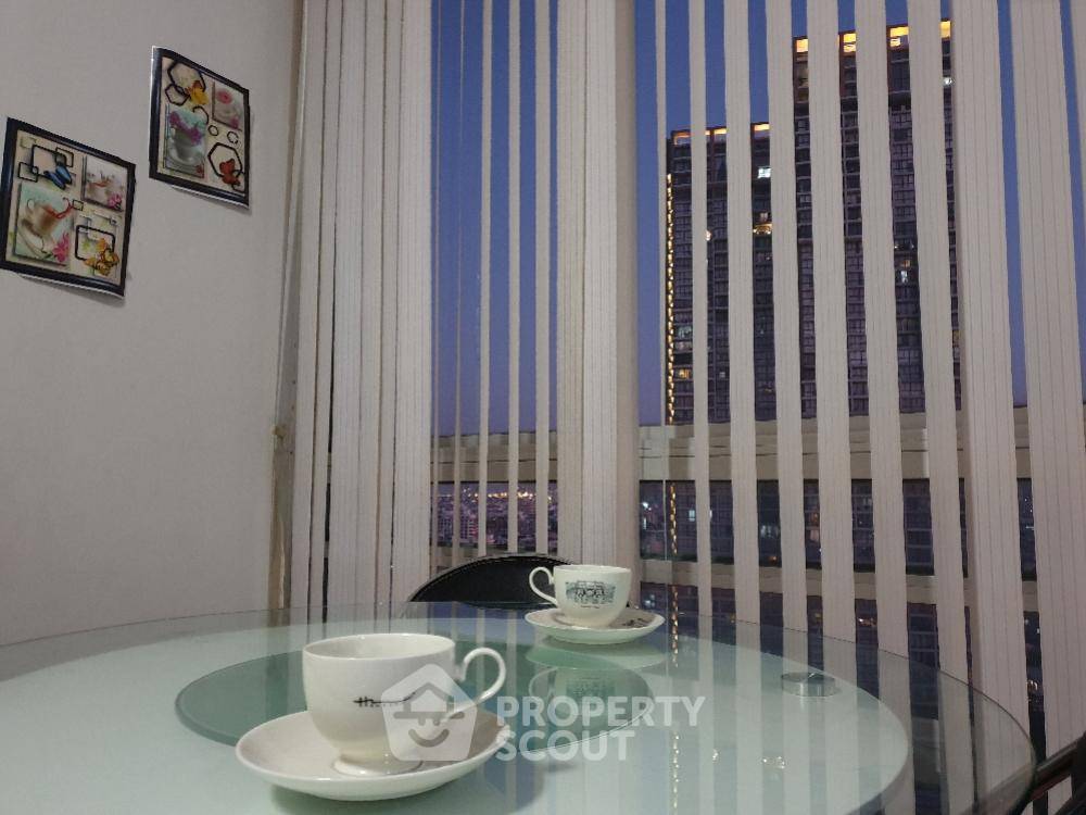 picture 1-BR Condo at The Zest Ladprao Condominium near MRT Lat Phrao (ID 1105155) - 8/22