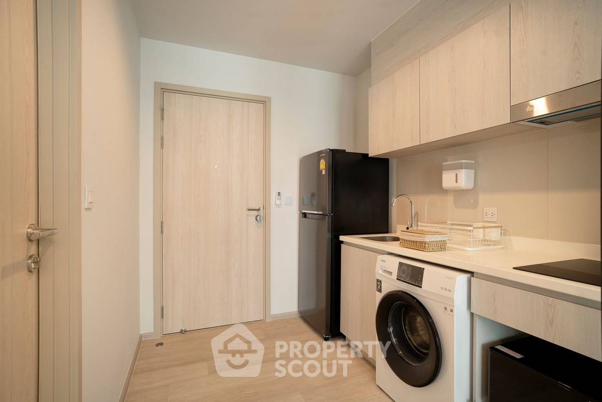 picture 1-BR Condo at Life One Wireless near BTS Phloen Chit (ID 993241) - 2/11