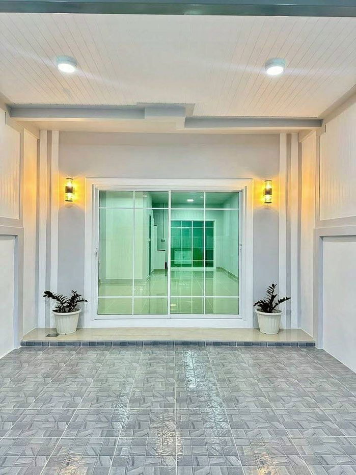 รูป บ้านสวย  ถนนเมน  ค้าขายได้   #หมู่บ้านร่มเงาไม้ บางบัวทอง ถนนวัดลาดปลาดุก  ใกล้เซ็นทรัล เวสเกต - รูปที่ 4/18
