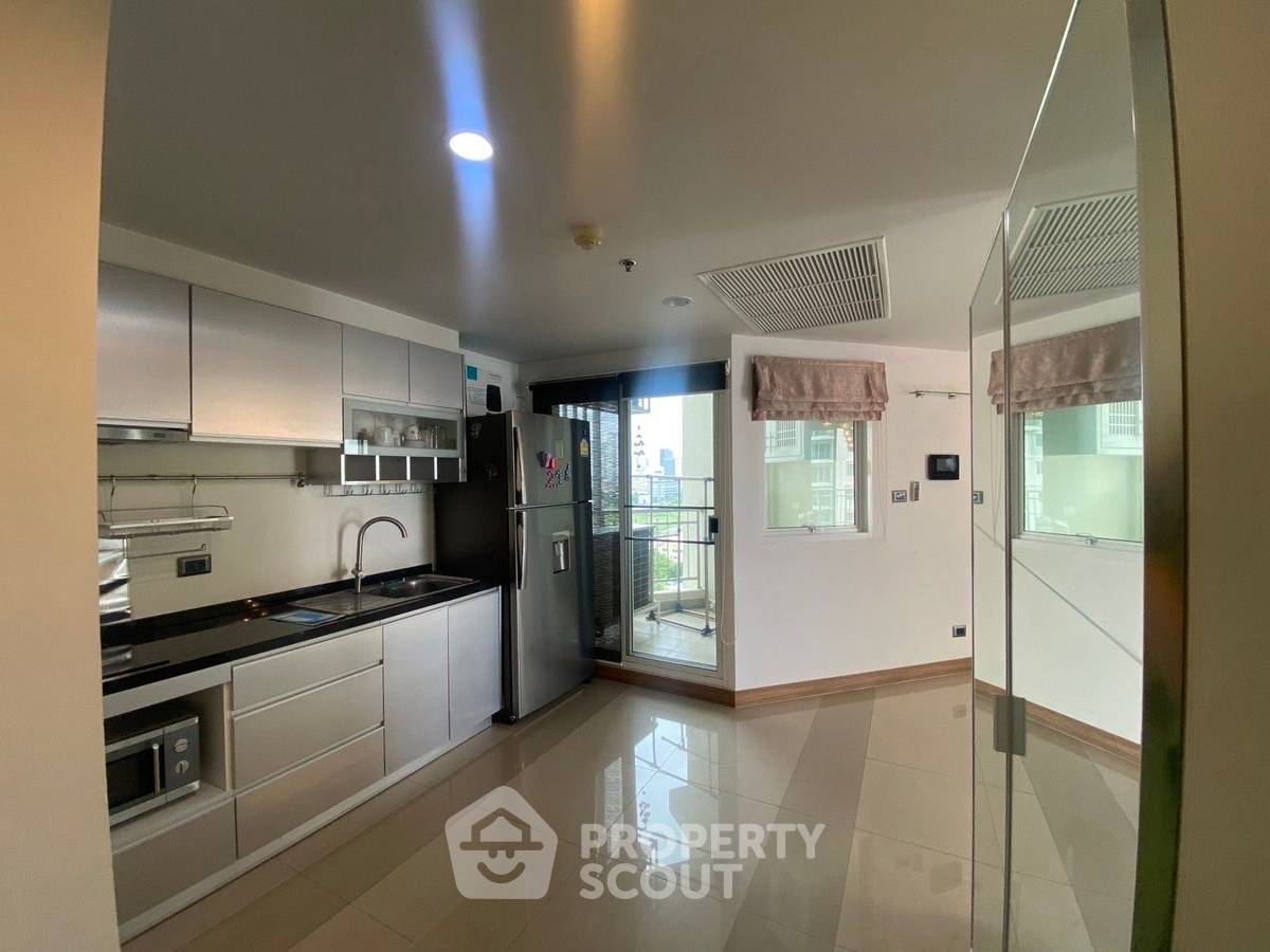 picture 2-BR Condo at Supalai Wellington near MRT Thailand Cultural Centre (ID 1695381) - 2/20