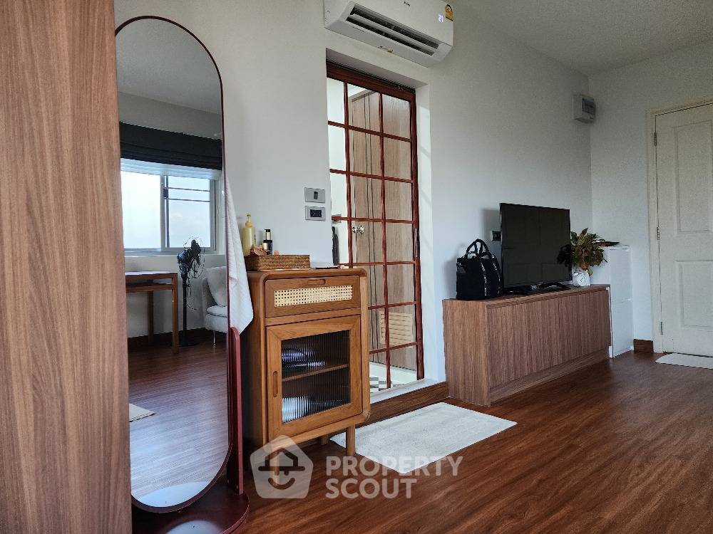 picture Studio Condo at Dcondo Campus Resort Bangna in Bang Bo (ID 1970189) - 1/13