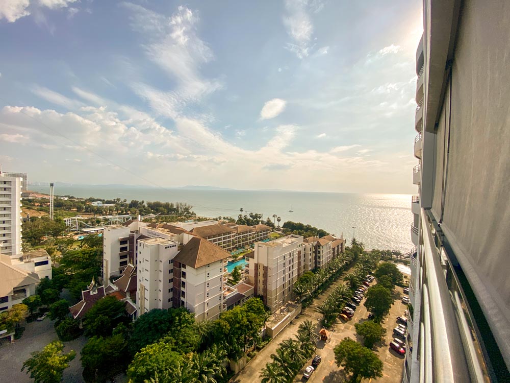 picture 2 Bedrooms Condominium @ View Talay 3 - 3/33