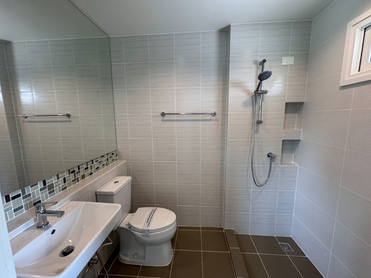 picture For Sale: Single Detached House at Kanasiri Bangna (House No. 89/342) – Move-in Ready - 13/15
