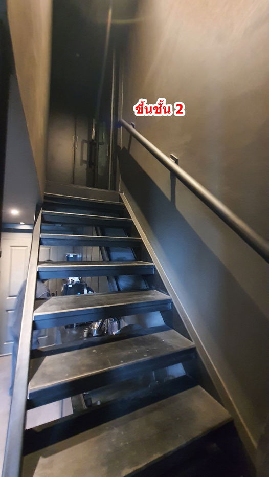 รูป ขายคอนโด มือสอง ห้อง Duplex (ตกแต่งเกือบล้าน) (Blak mens style decoration) ขายขาดทุน ฟรีโอน ห้องมุม คอนโด ละติจูด ใกล้ม.เอแบค บางนา - รูปที่ 24/31
