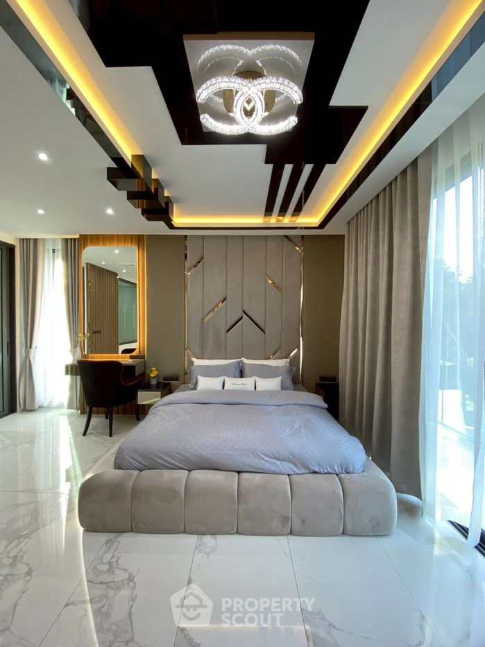 picture 5-BR Villa close to Pattaya (ID 2182145) - 26/40