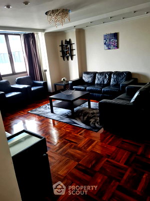 Condos for sale : 2-BR Condo at Omni Tower near BTS Nana (ID 1440660)